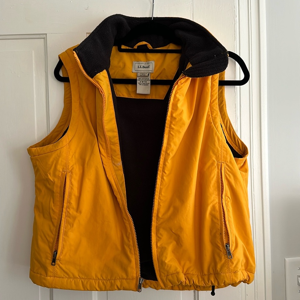 L.L. Bean women’s size L petite vintage fleece lined vest
